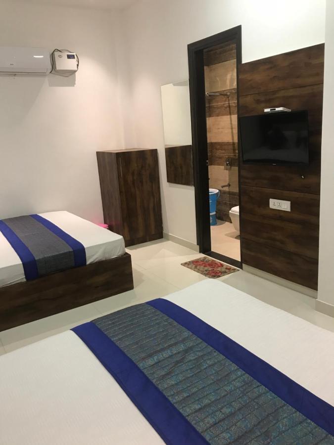 Hotel Sb Residency Амрітсар Екстер'єр фото